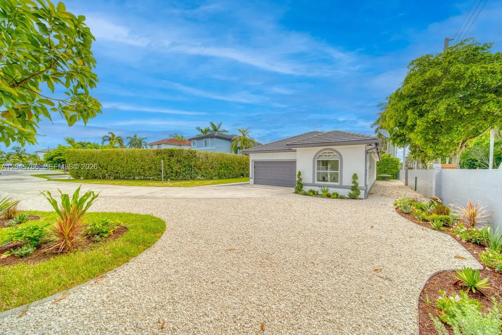 15950 SW 71st Ter, Miami FL 33193