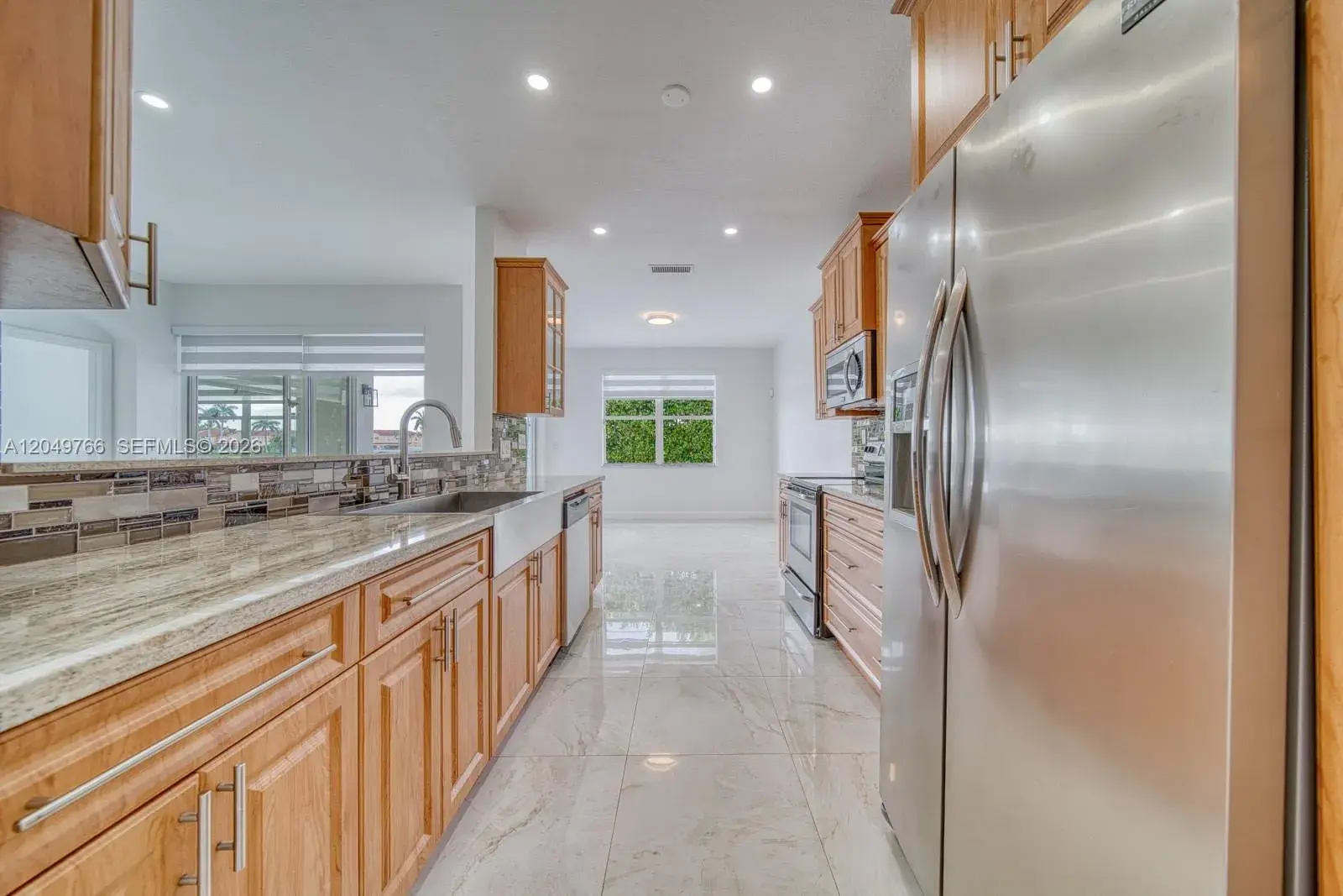 15950 SW 71st Ter, Miami FL 33193