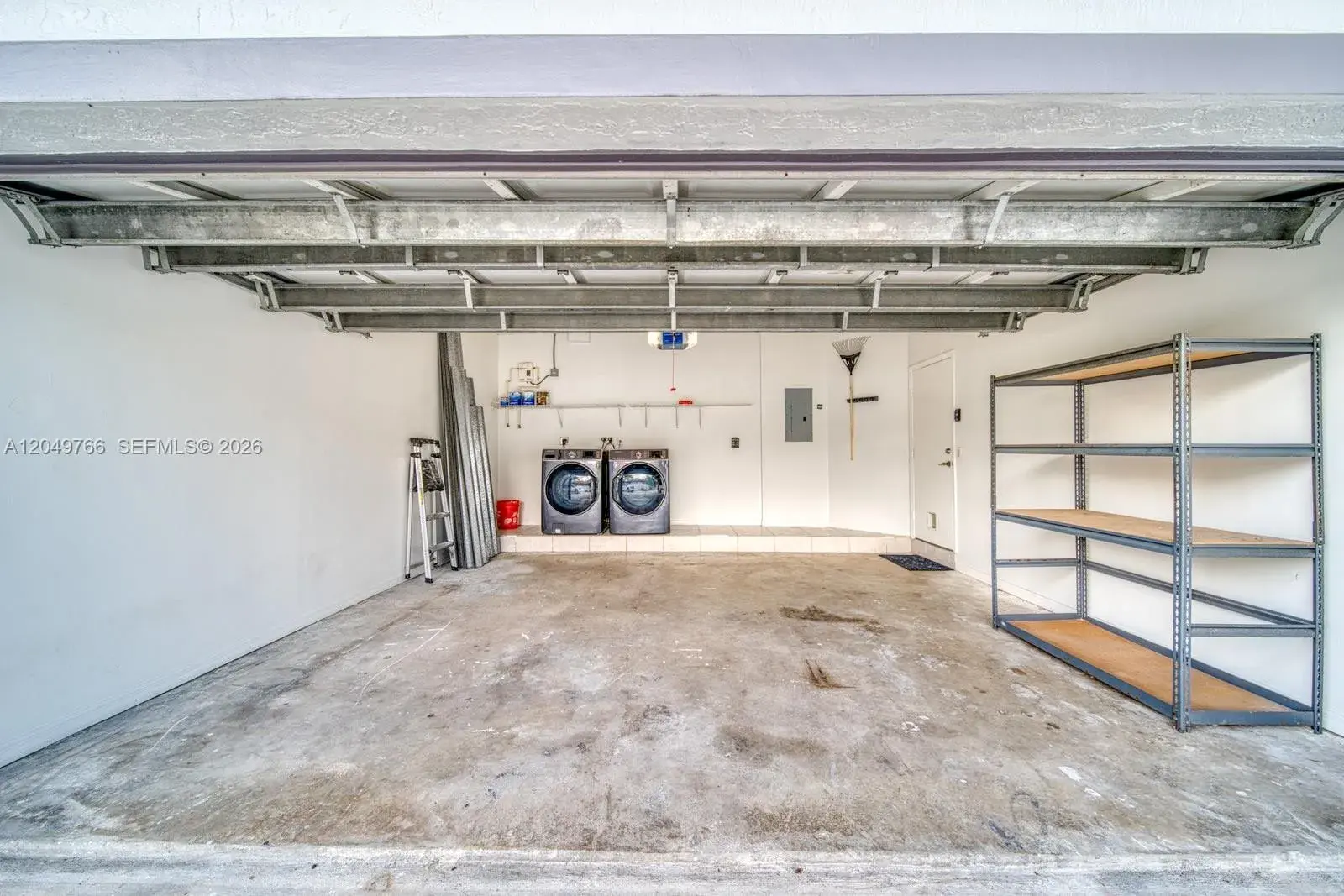15950 SW 71st Ter, Miami FL 33193