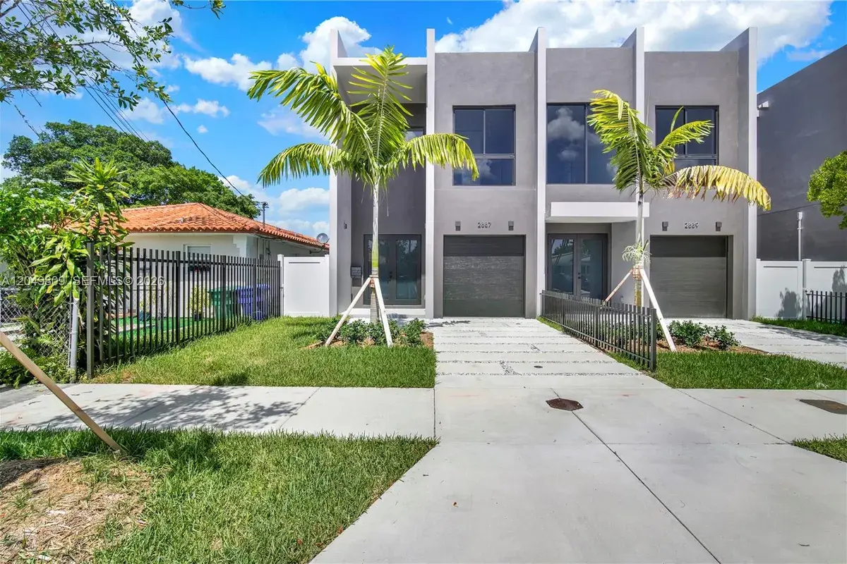 2889 SW 35 Ave # 2887, Miami FL 33133