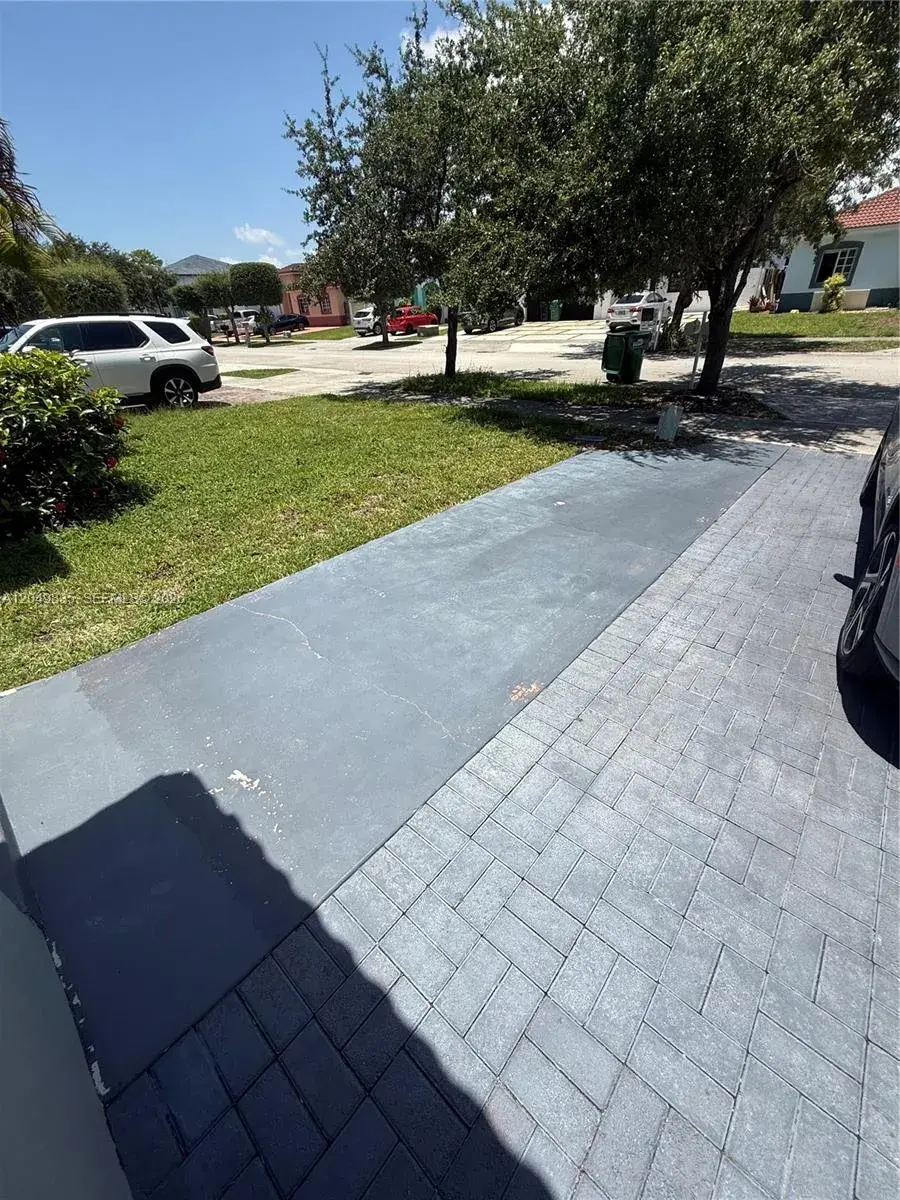 22581 SW 103rd Ct, Cutler Bay FL 33190