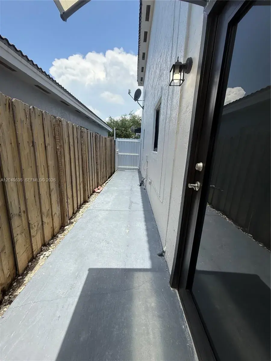 22581 SW 103rd Ct, Cutler Bay FL 33190