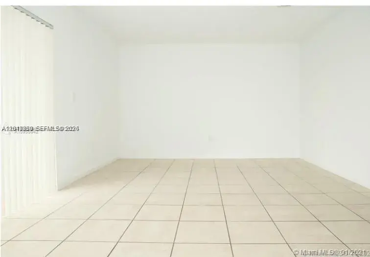 9365 Fontainebleau Blvd # E231, Miami FL 33172