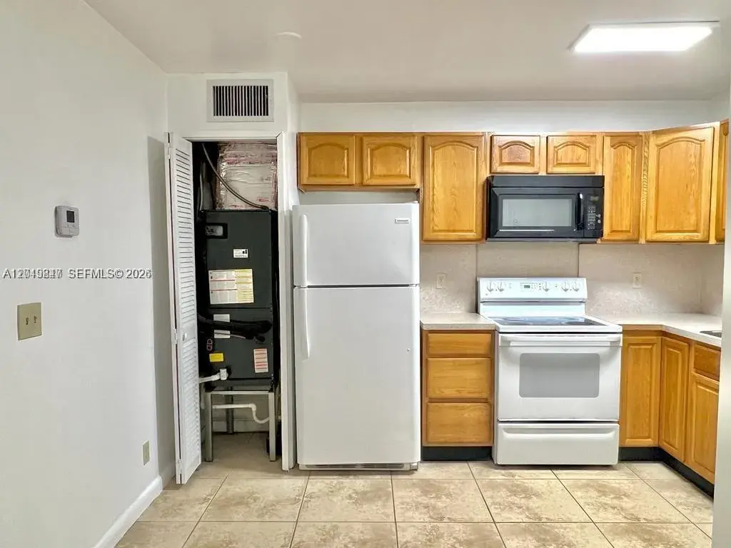 1412 SW 41st Ave, Fort Lauderdale FL 33317