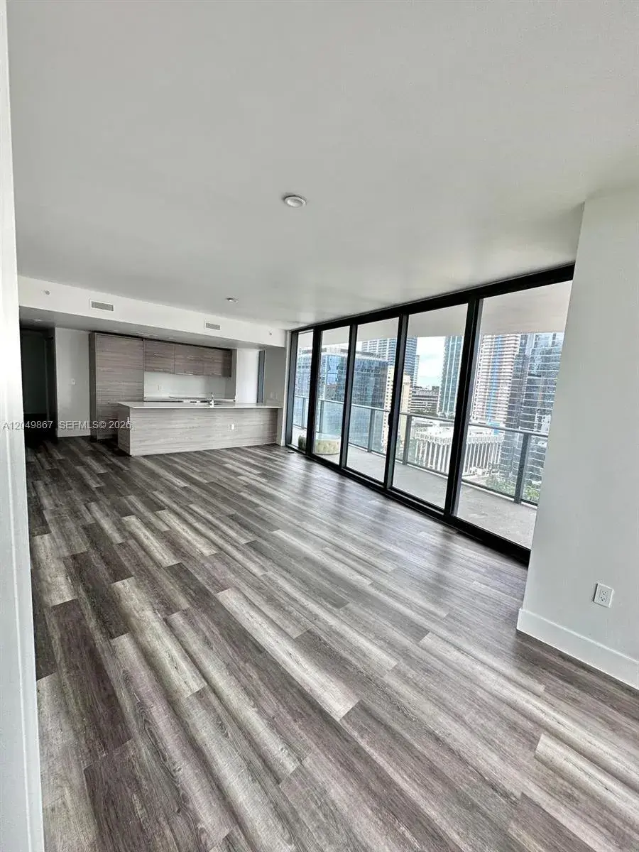 1300 S Miami Ave # 1605, Miami FL 33130