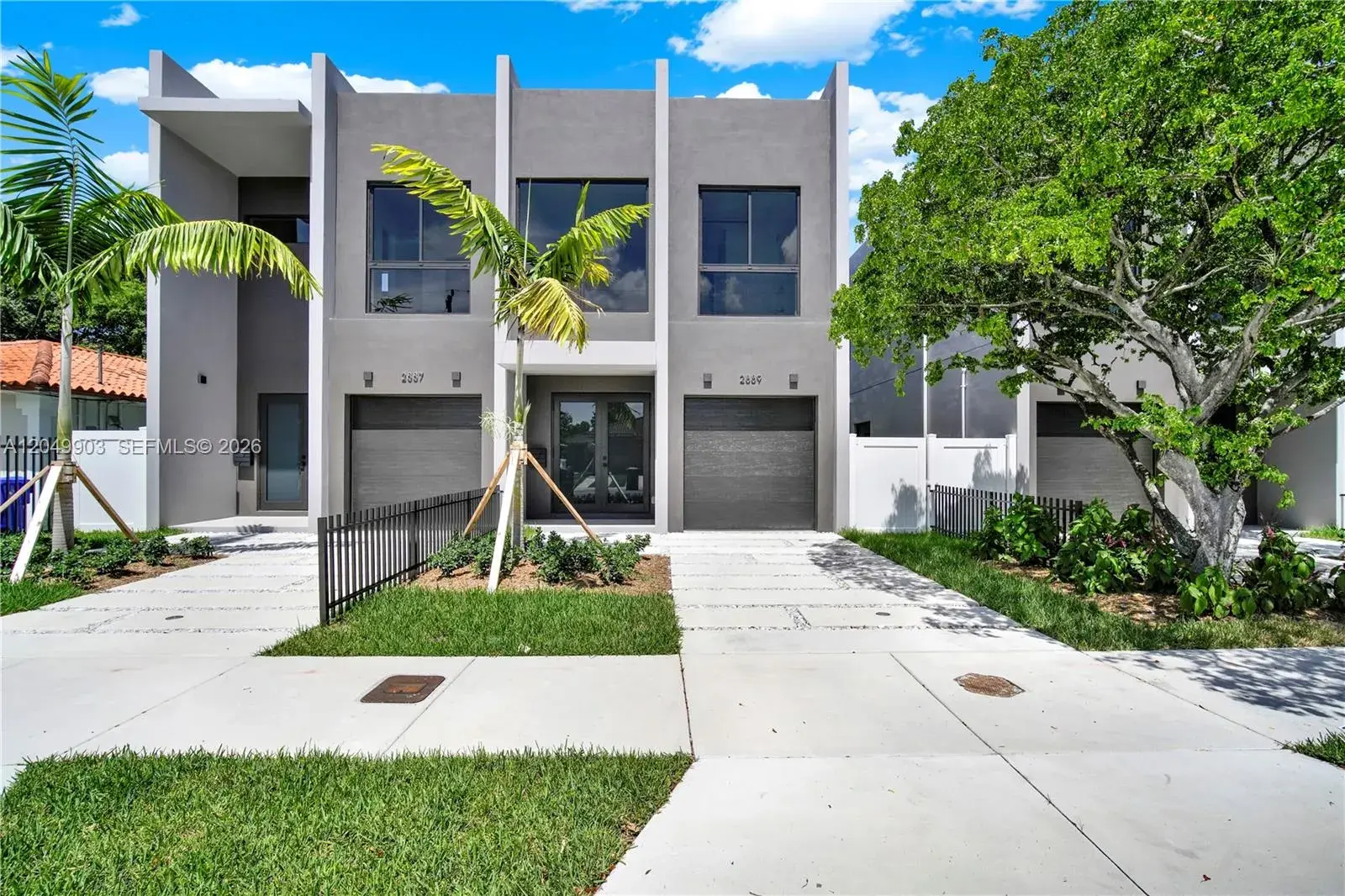 3 bedroom 3 bath for sale at 2889 SW 35th Ave # 2889, Miami FL 33133