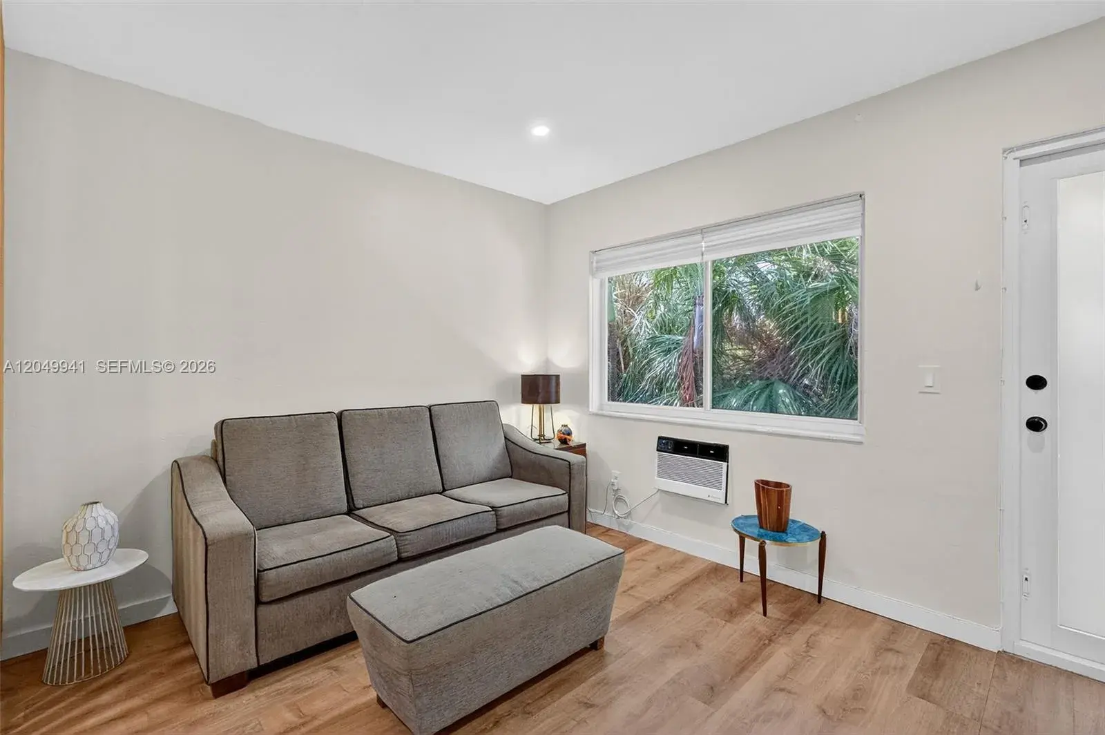 428 Collins Ave # 10, Miami Beach FL 33139