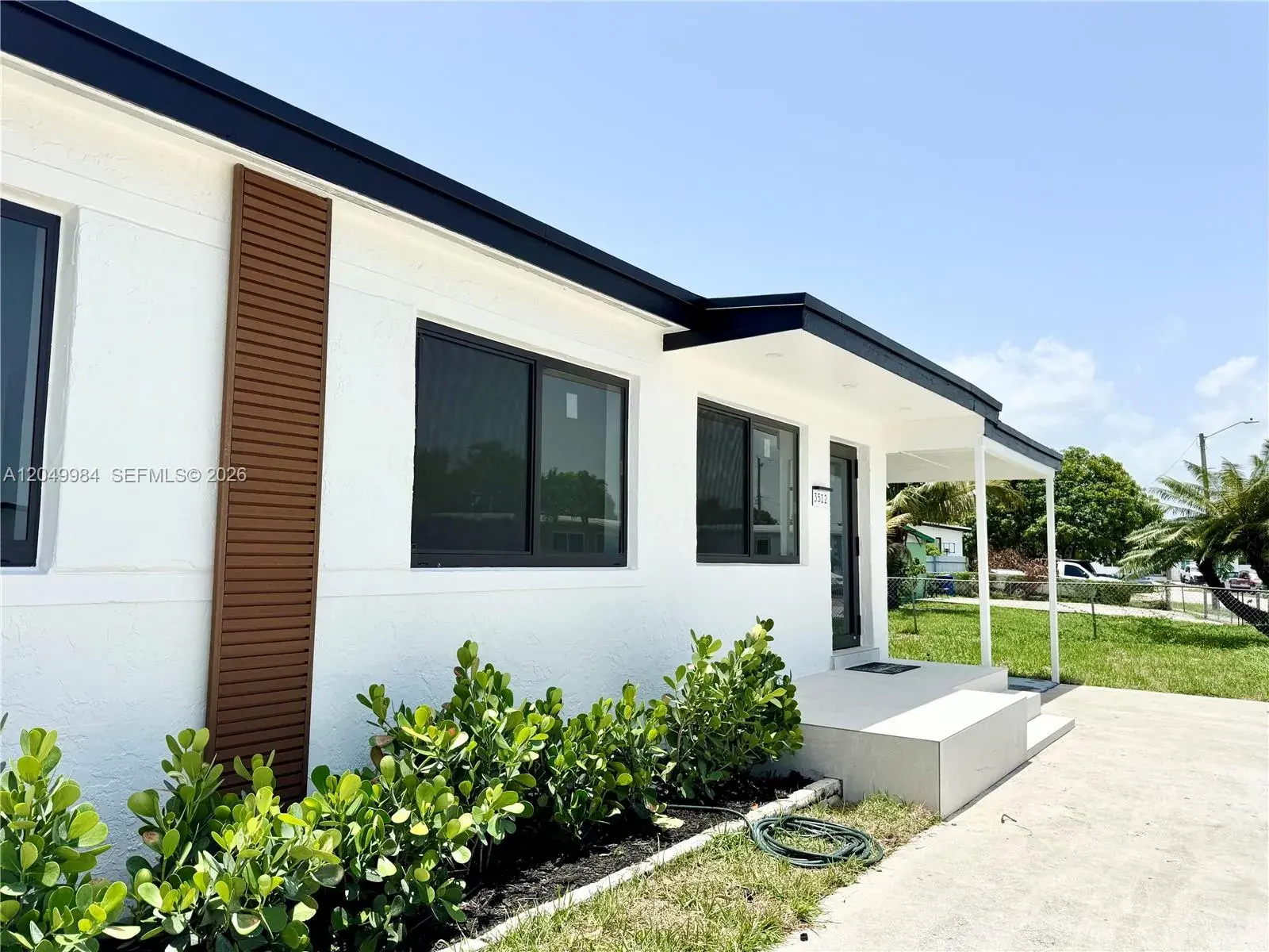 3512 NW 176th Ter, Miami Gardens FL 33056