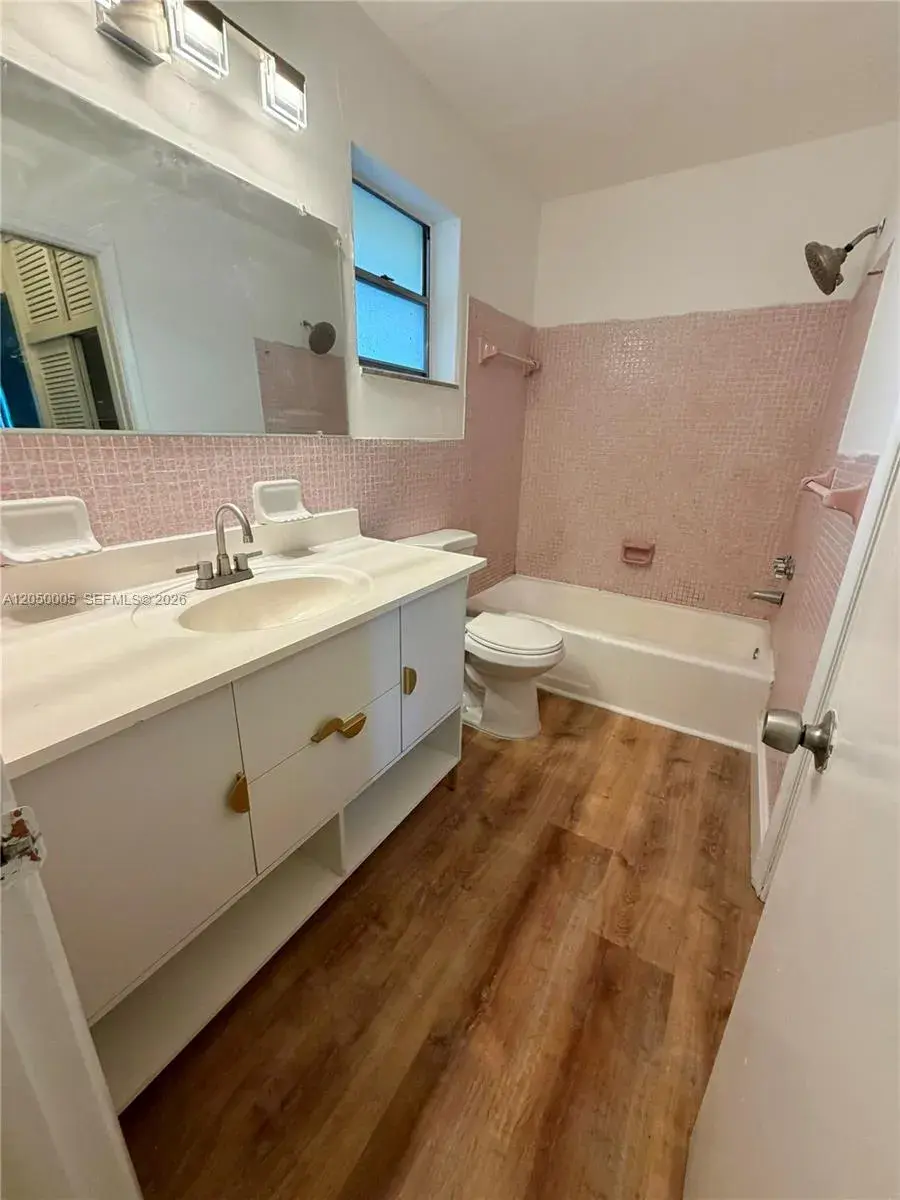 20200 NE 27th Ct # 6, Aventura FL 33180