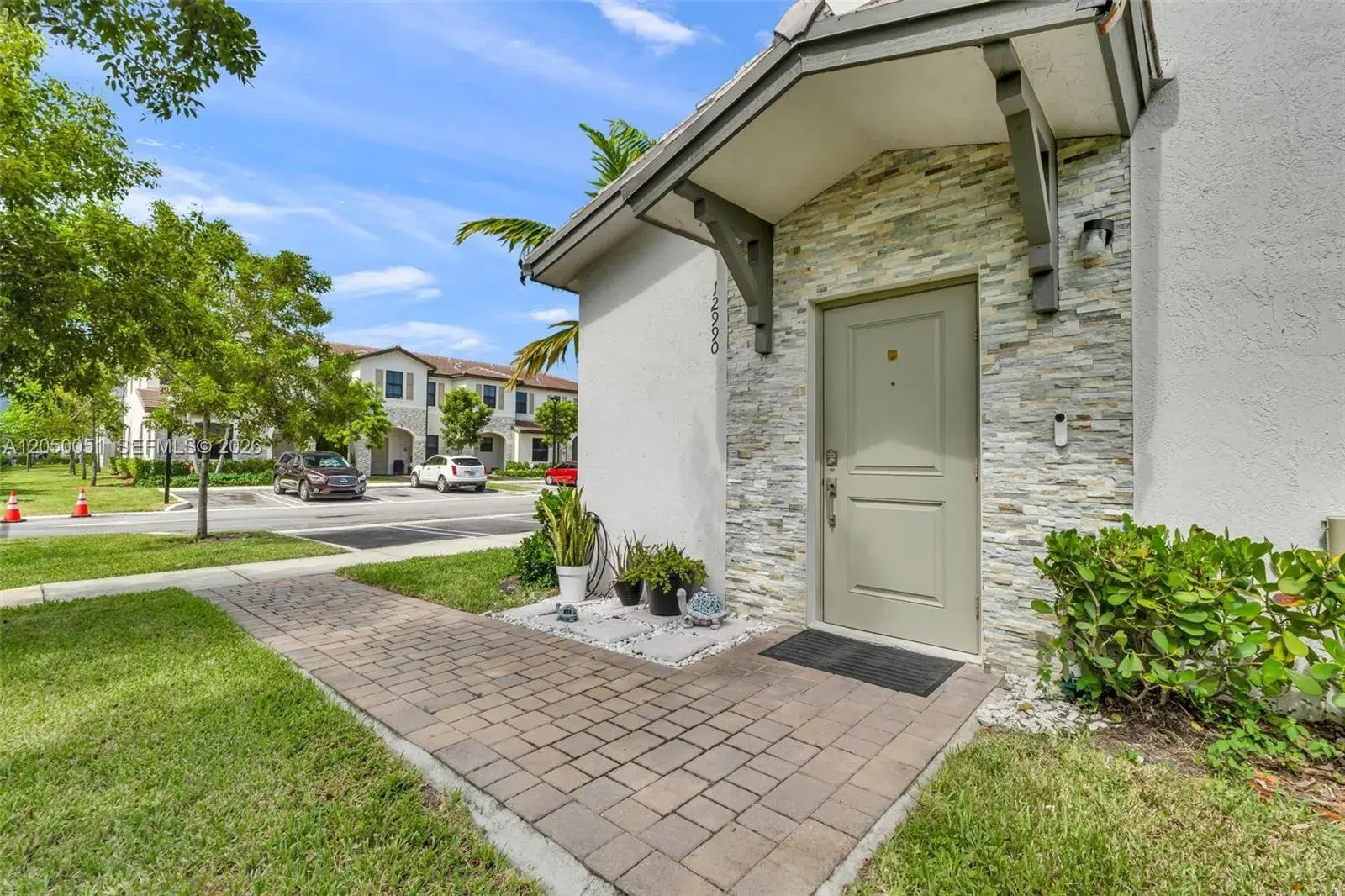 3 bedroom 3 bath Residential for sale at 12990 SW 232nd Ln, Homestead FL 33170