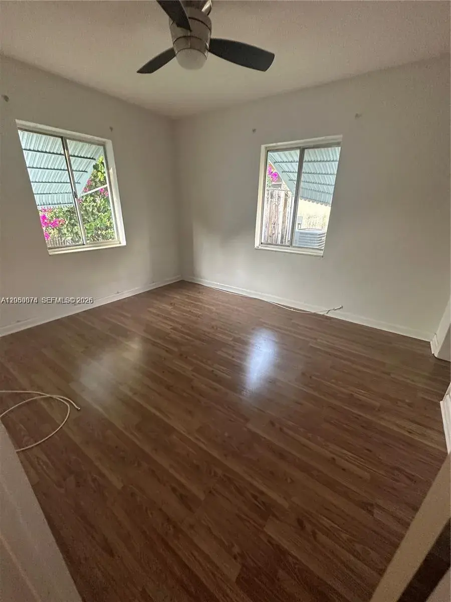 5743 Lincoln St # 1, Hollywood FL 33021