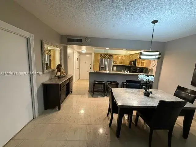 3725 S Ocean Dr # 605, Hollywood FL 33019