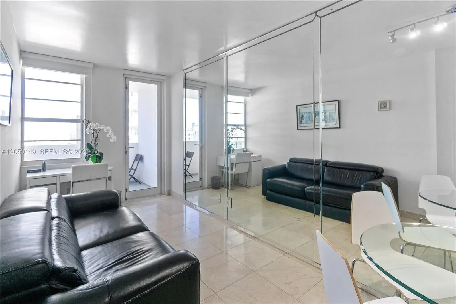 1 bath Residential Lease for rent at 100 Lincoln Rd # 1020, Miami Beach FL 33139