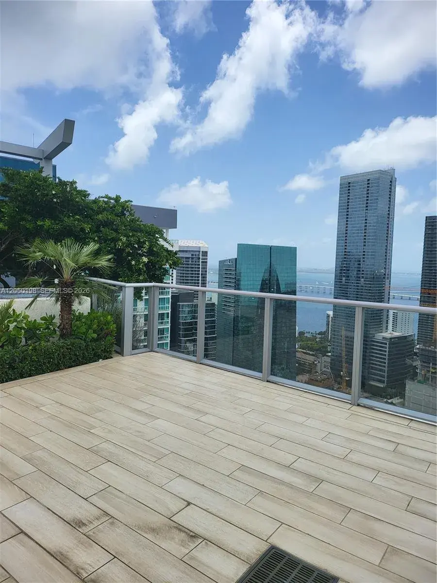 2 bedroom 2 bath Residential for sale at 1100 S Miami Ave # 3707, Miami FL 33130