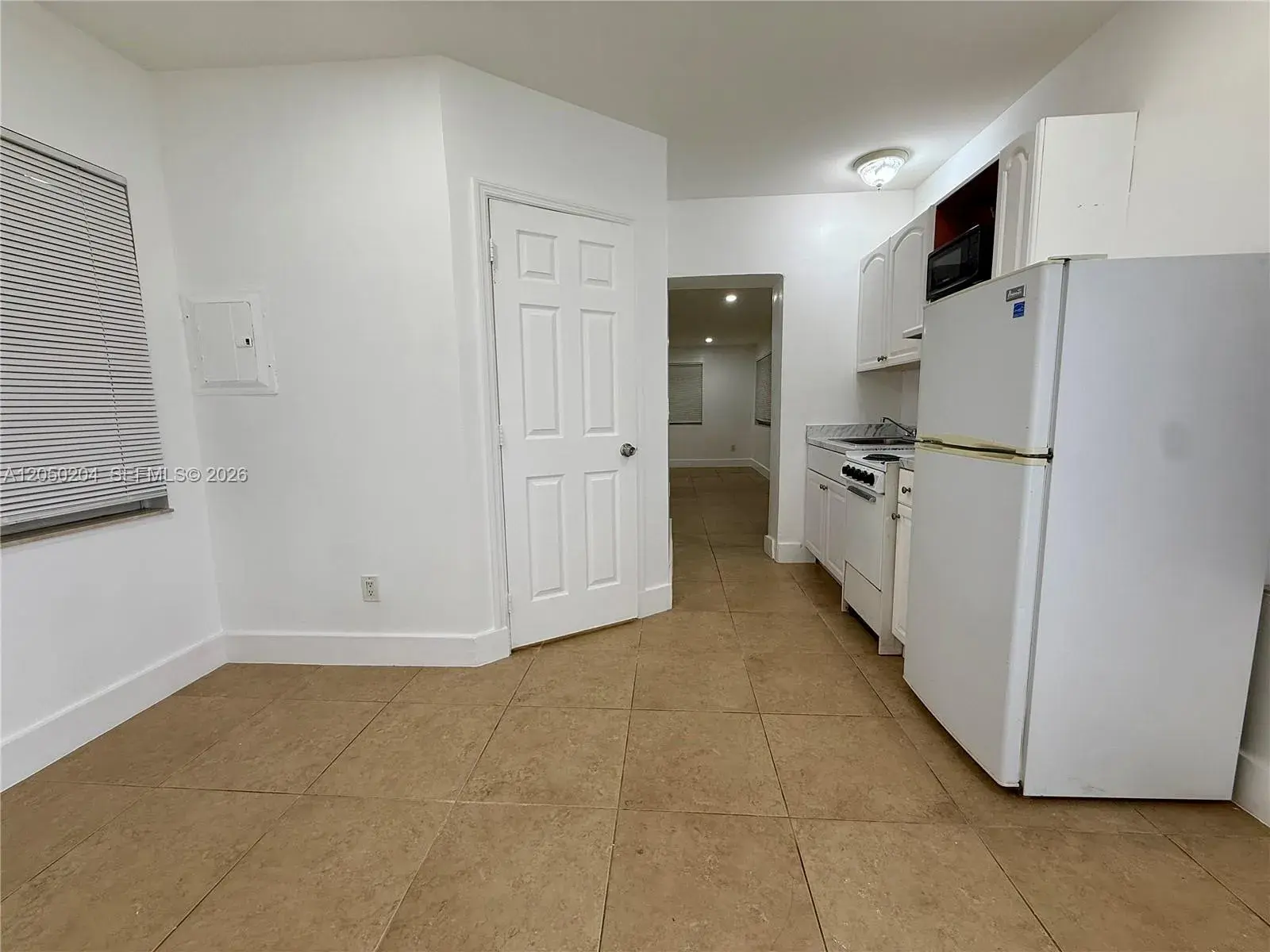 427 NE 62nd St # 14, Miami FL 33138