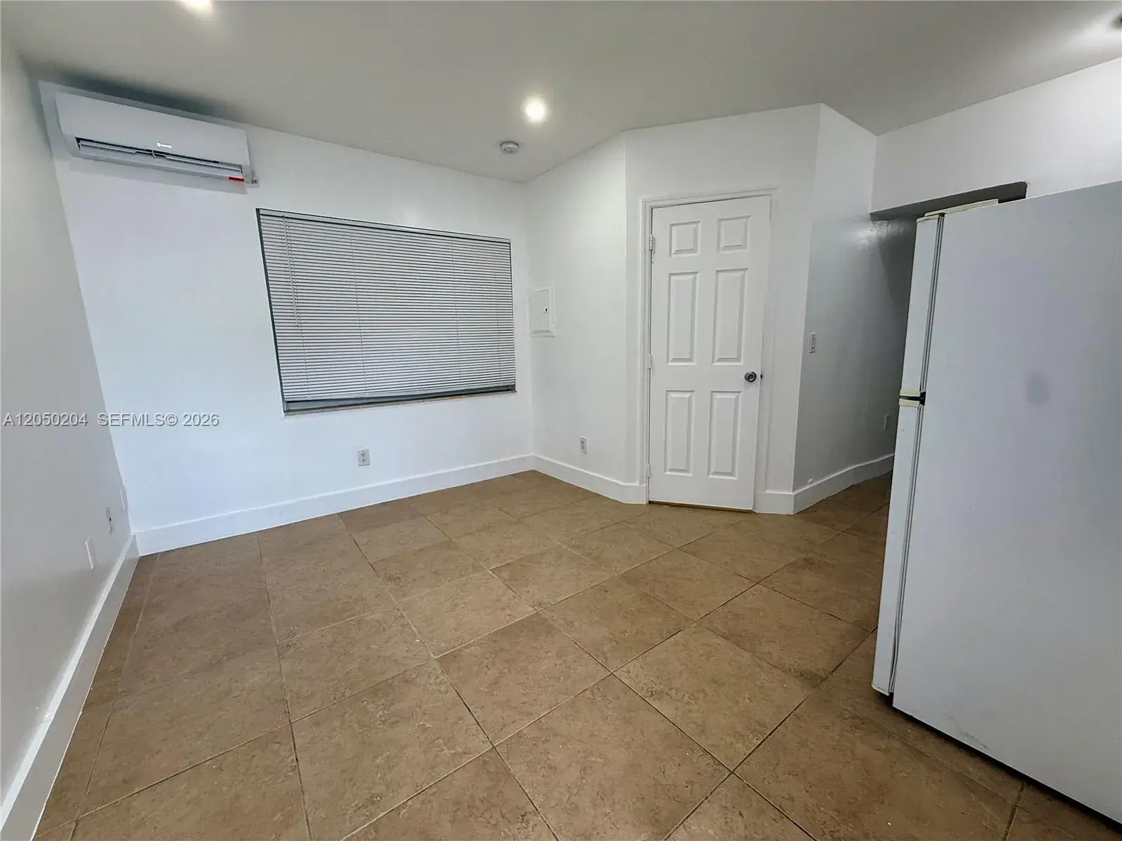 427 NE 62nd St # 14, Miami FL 33138