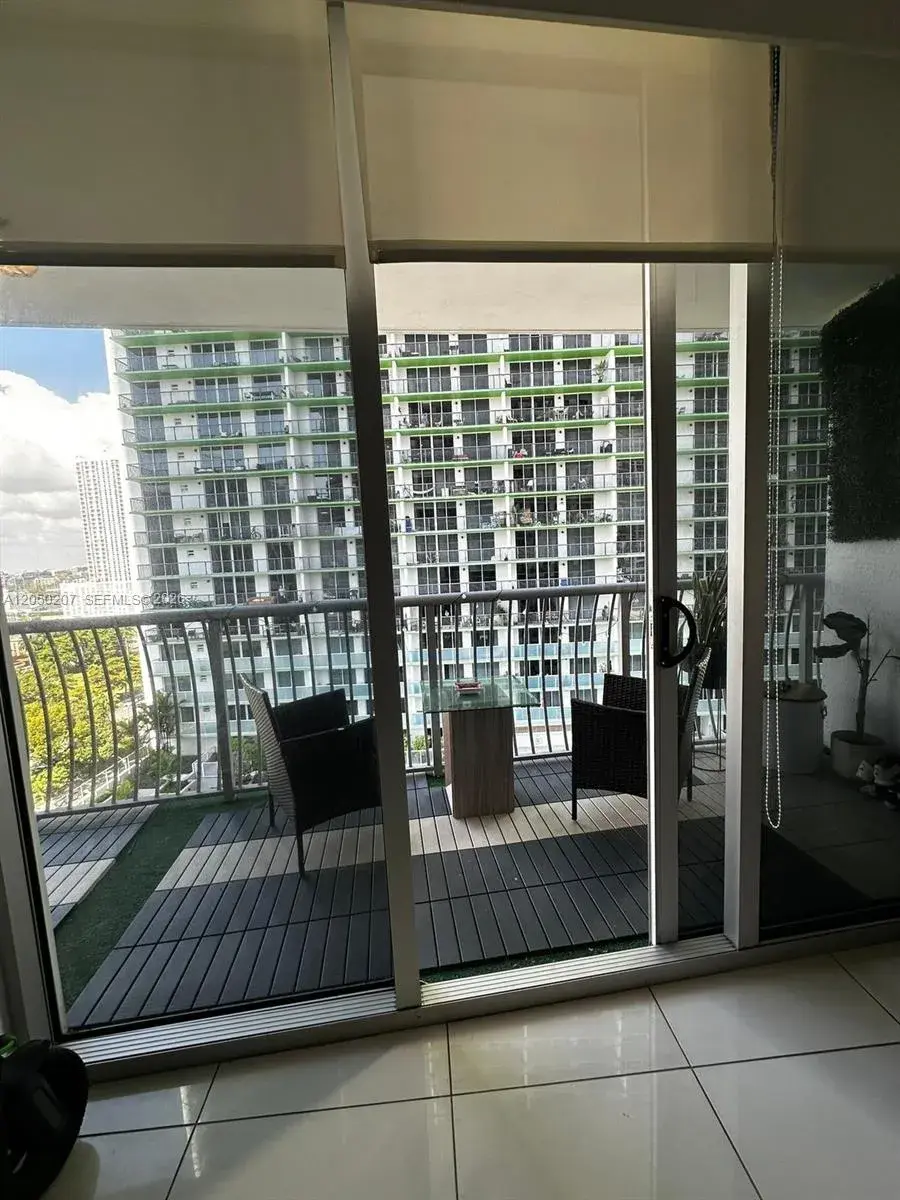 1750 N Bayshore Dr # 1609, Miami FL 33132