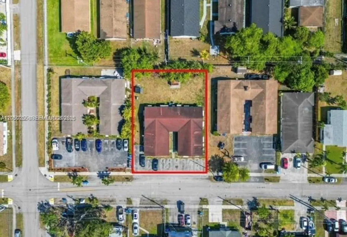 4141 SW 20th St # 5, West Park FL 33023