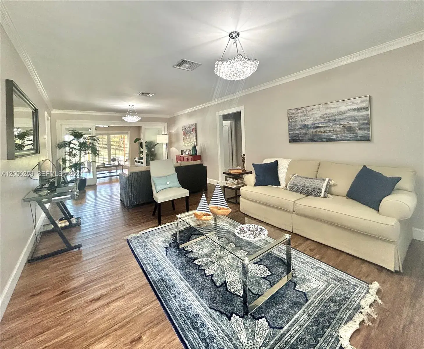 416 Bayberry Dr, Plantation FL 33317