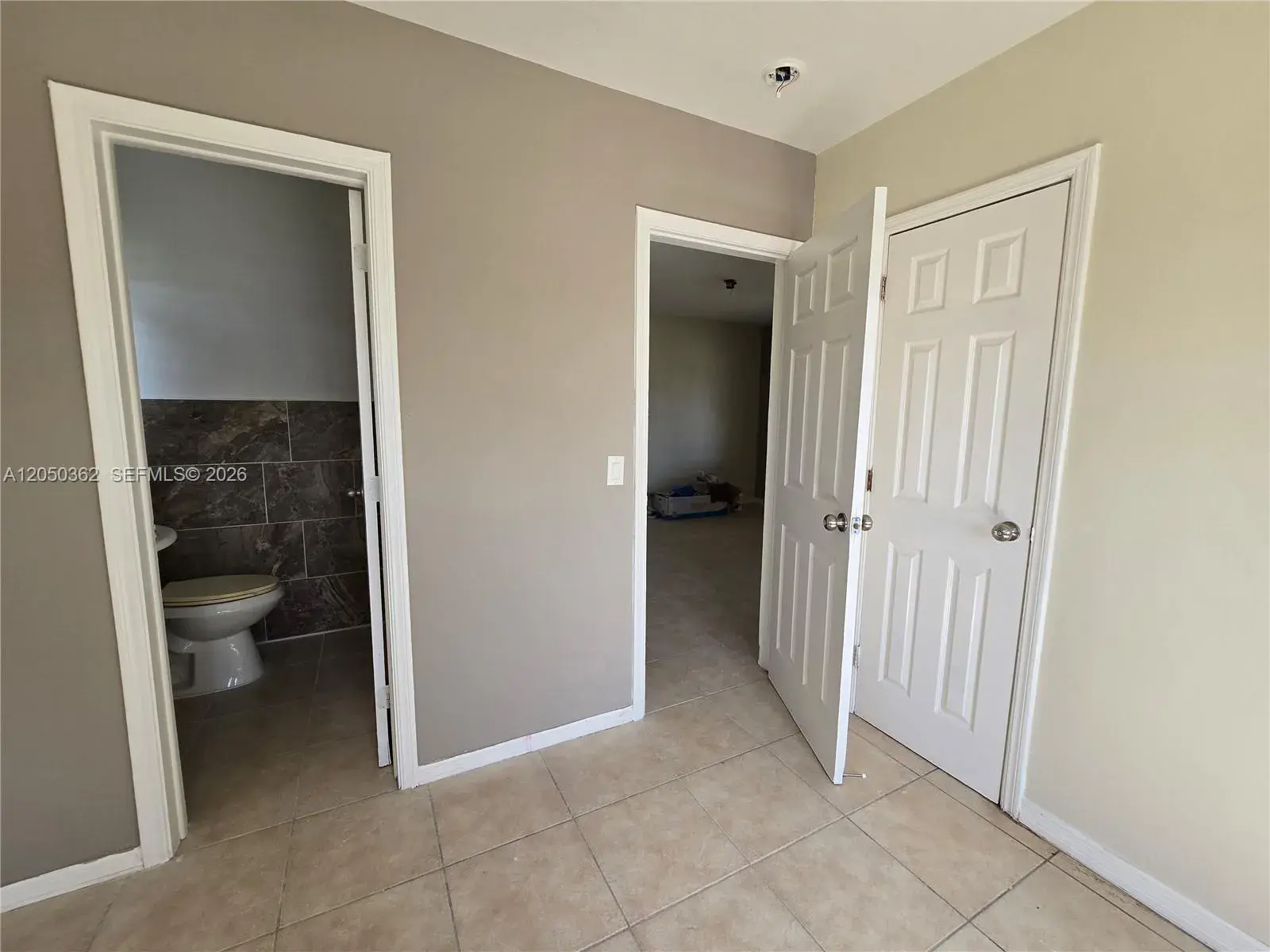724 SW 7th Ter # 2, Hallandale Beach FL 33009