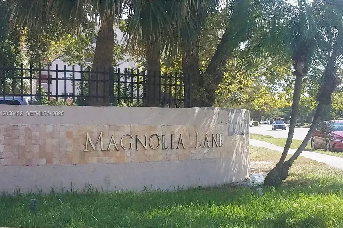7407 SW 152nd Ave # 204, Miami FL 33193
