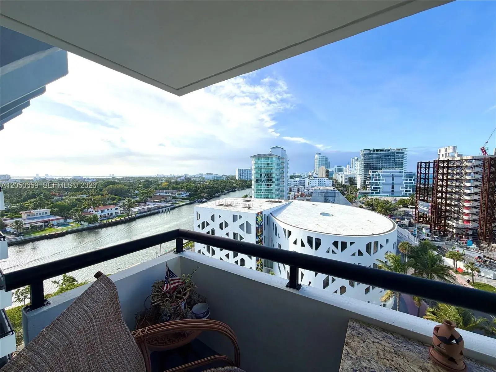 2 bedroom 2 bath for rent at 3200 Collins Ave # 1, Miami Beach FL 33140