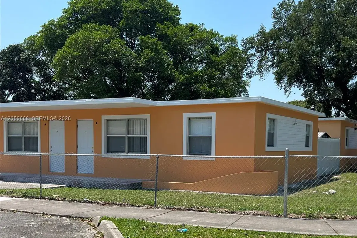 5730 NW 11 Ave, Miami FL 33127