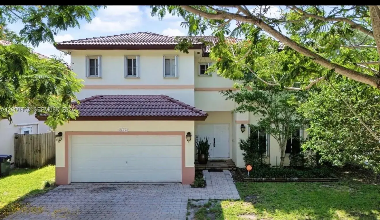 3 bedroom 3 bath for rent at 22963 SW 113th Psge # 0, Miami FL 33170
