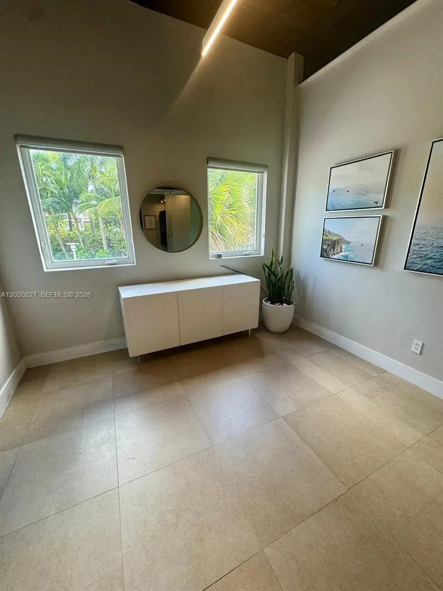 1410 20th St # 211, Miami Beach FL 33139