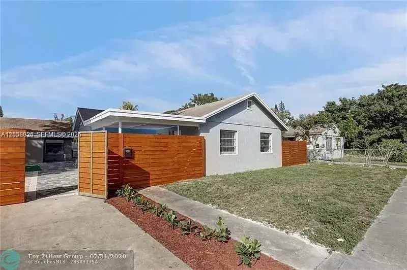 608 N 24th Ave # 608, Hollywood FL 33020