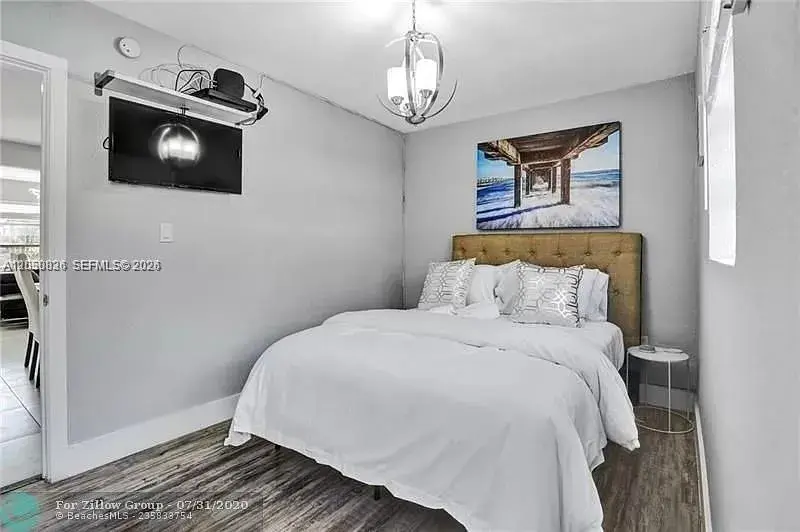 608 N 24th Ave # 608, Hollywood FL 33020