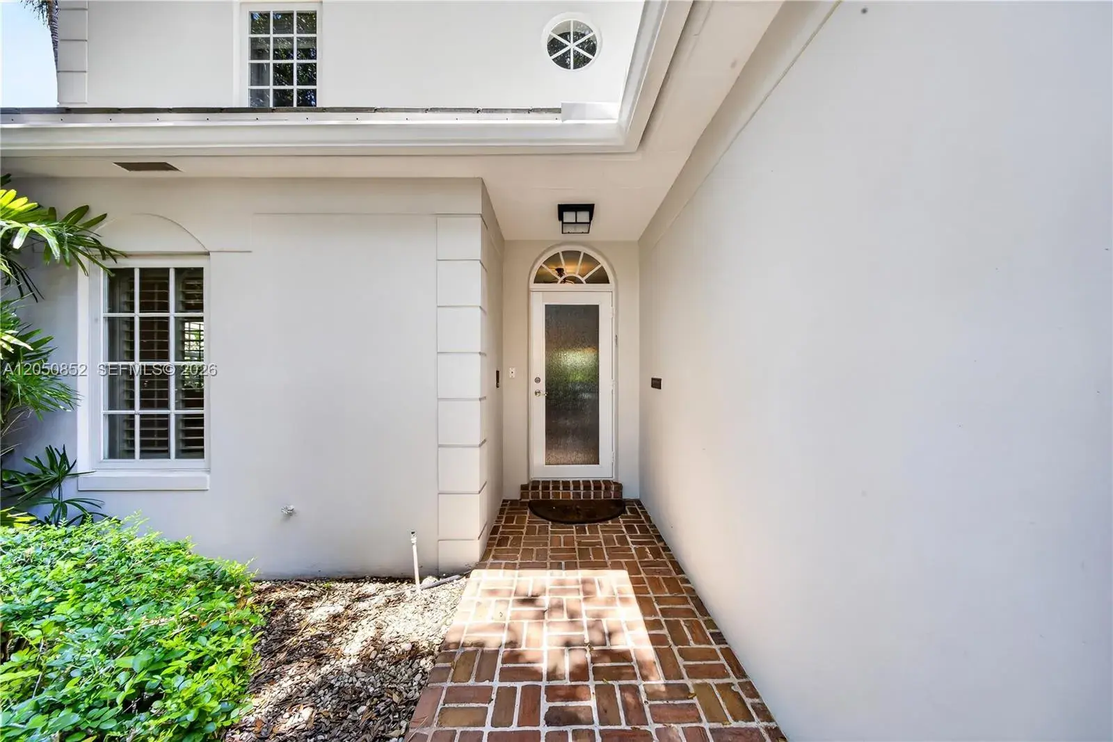 4820 Campo Sano Ct, Coral Gables FL 33146