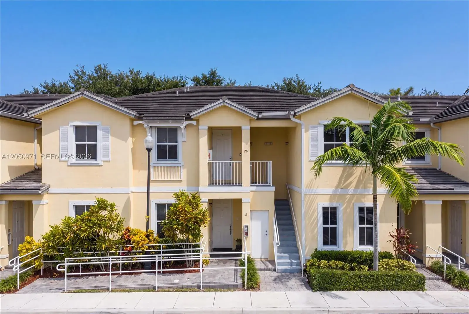 3 bedroom 2 bath Residential for sale at 112 SE 28th Ter # 26, Homestead FL 33033