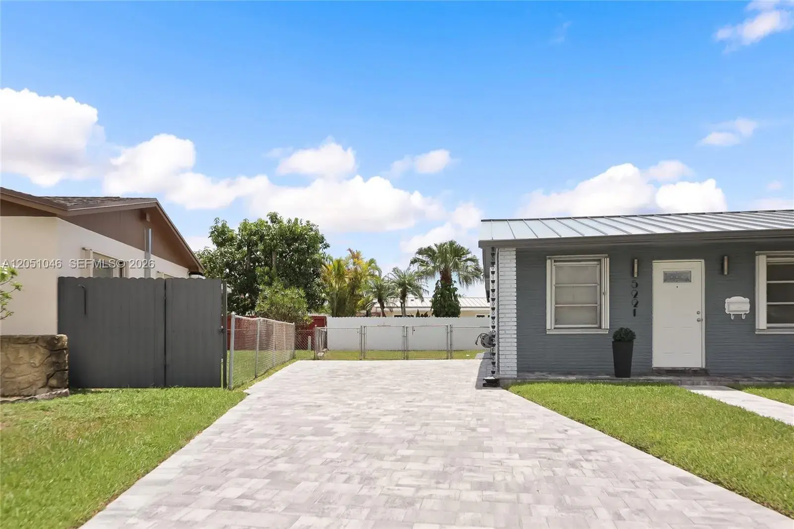 5221 SW 127th Pl, Miami FL 33175