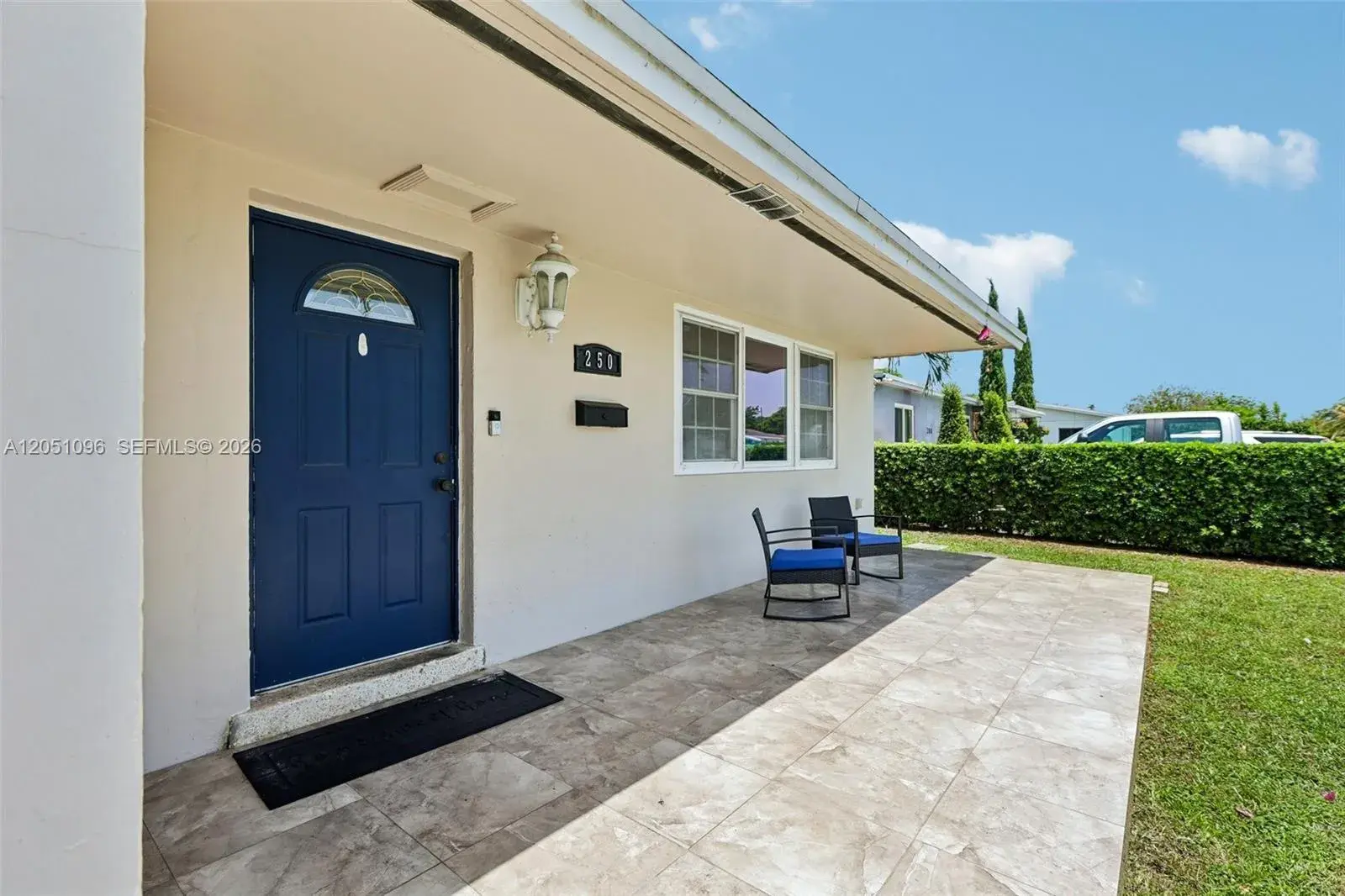 250 N 66th Ave, Hollywood FL 33024