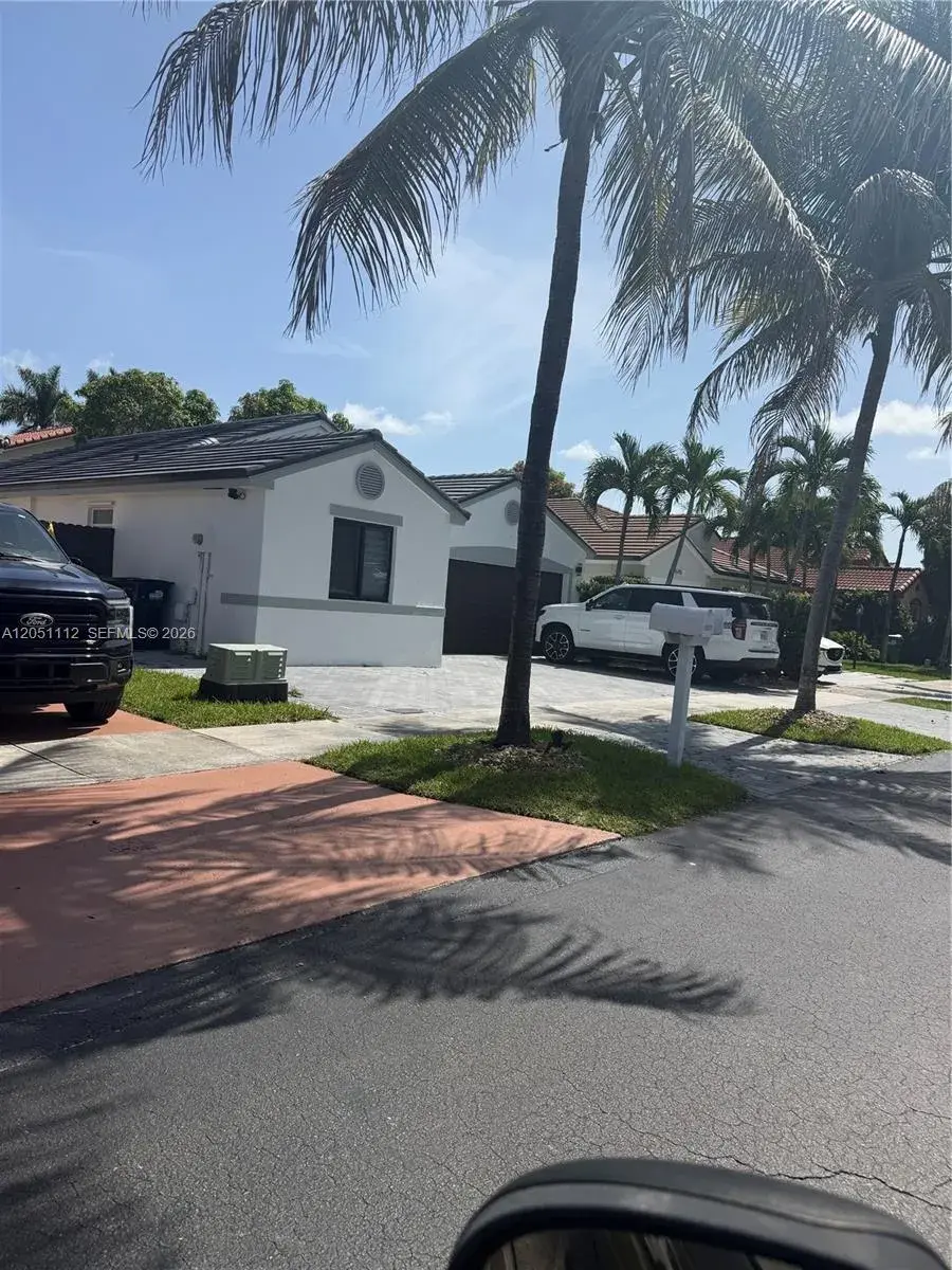 3 bedroom 2 bath Residential for sale at 15921 SW 82 ST, Miami FL 33193