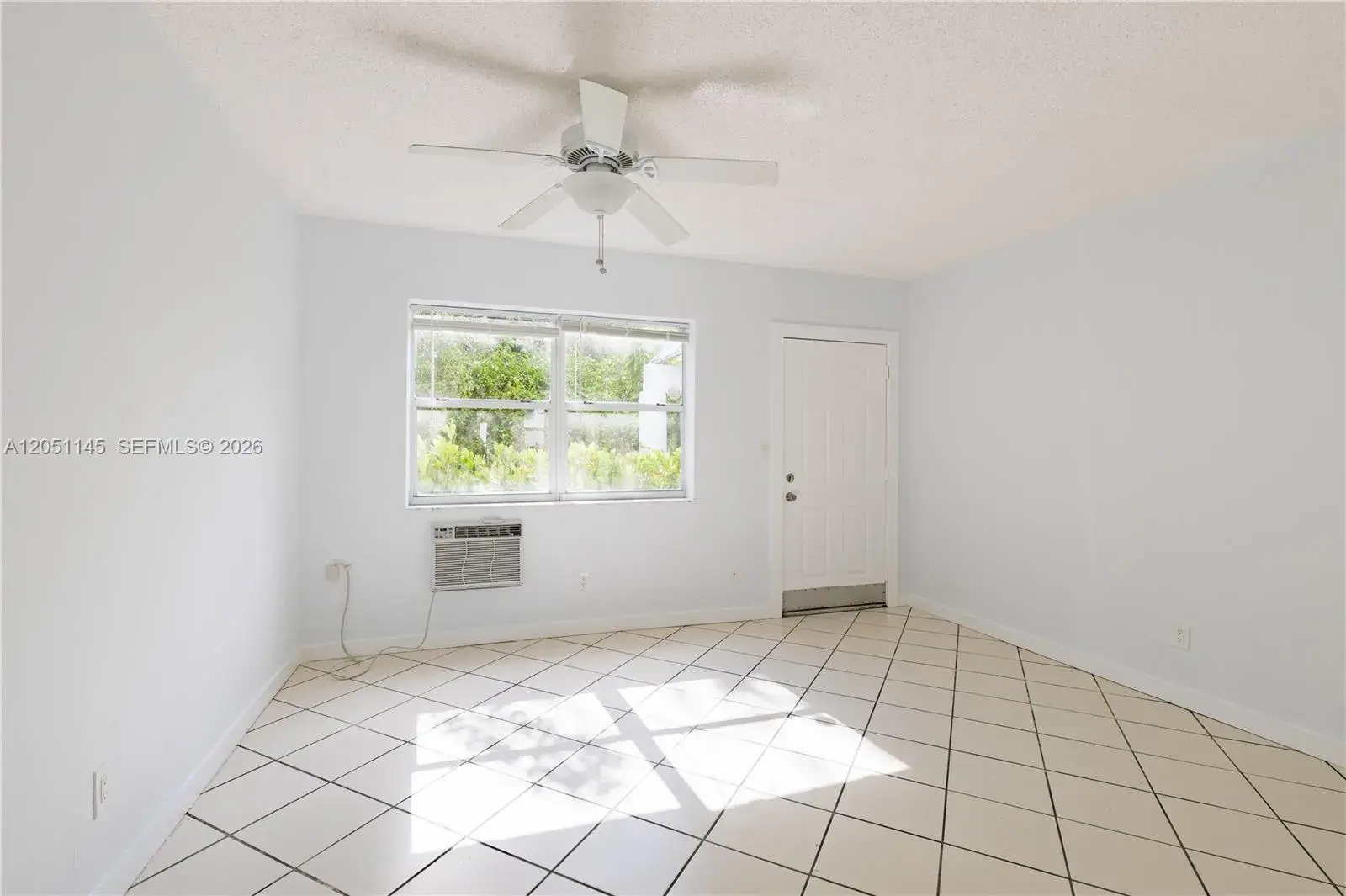 2825 SW 3rd Ave # 4, Miami FL 33129
