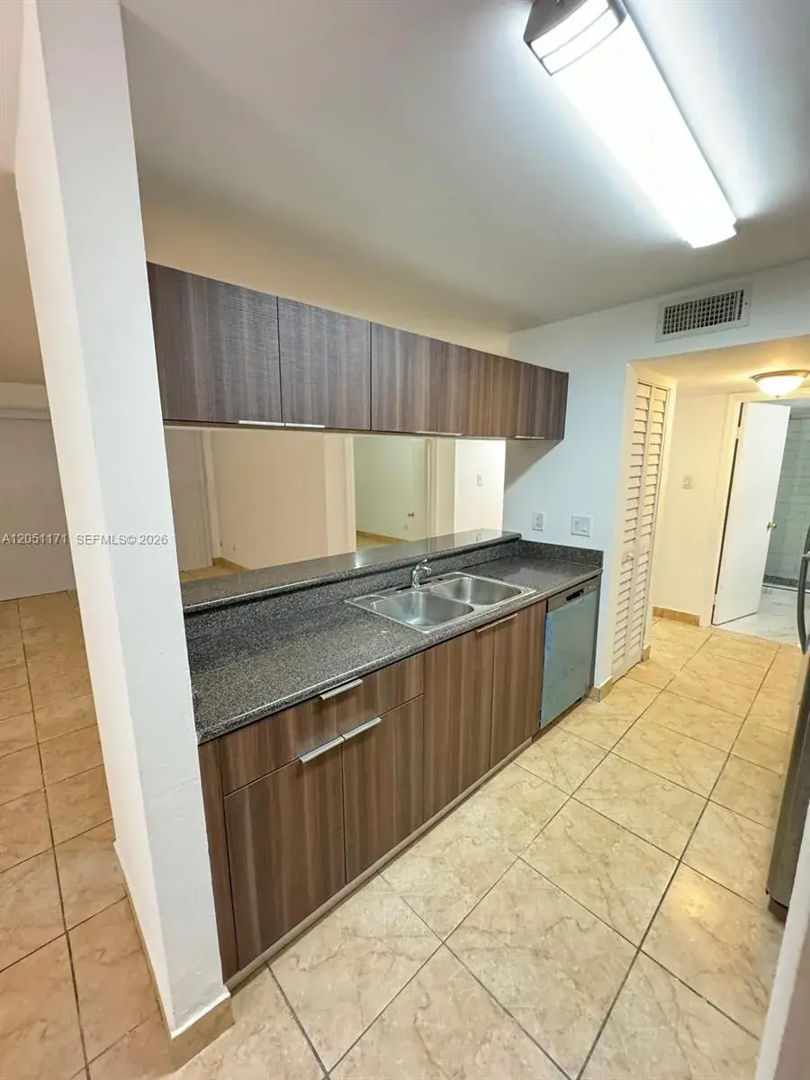 15751 SW 106 Ter # 102, Miami FL 33196
