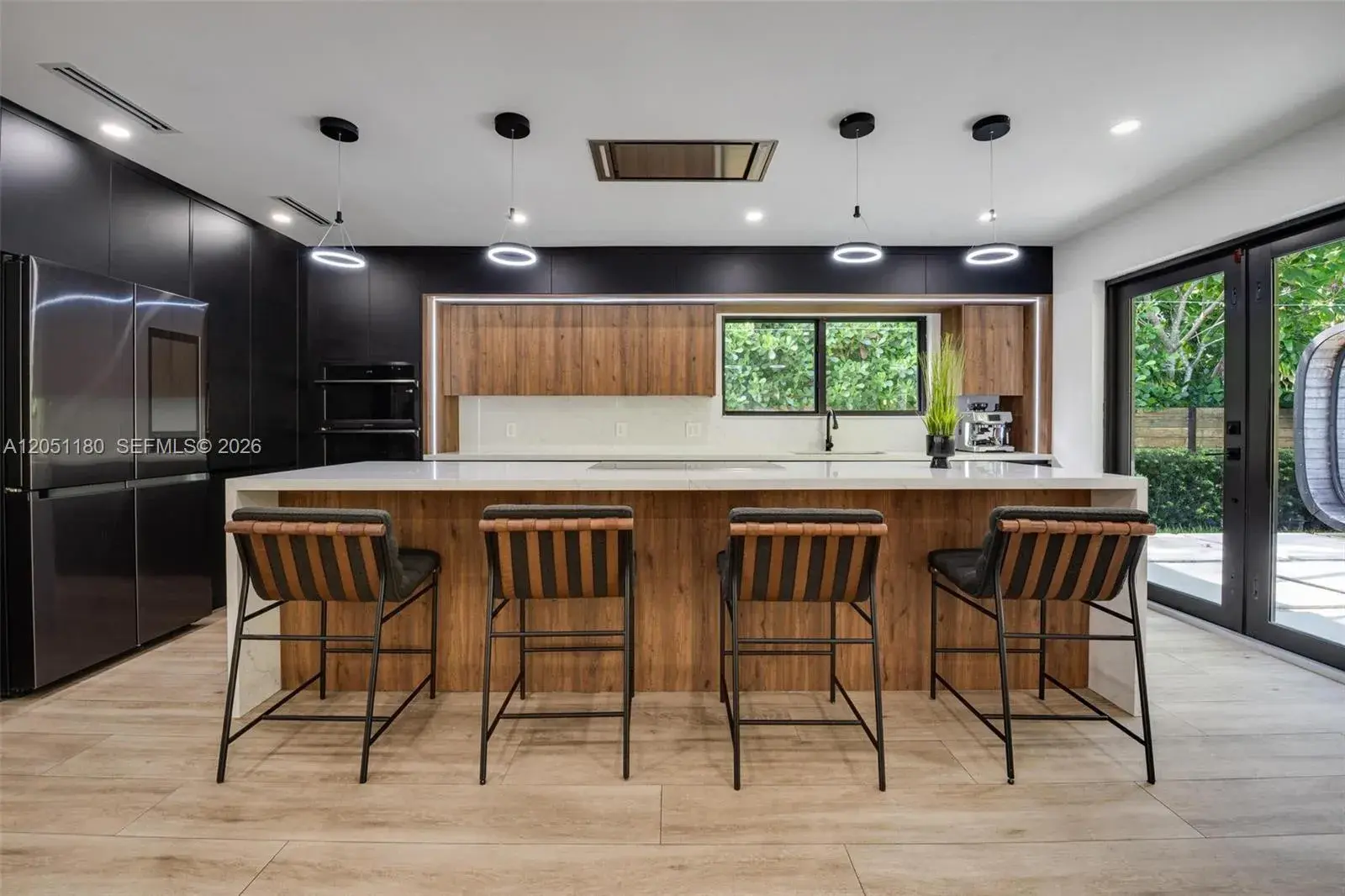 10555 NE 2nd Ave, Miami Shores FL 33138