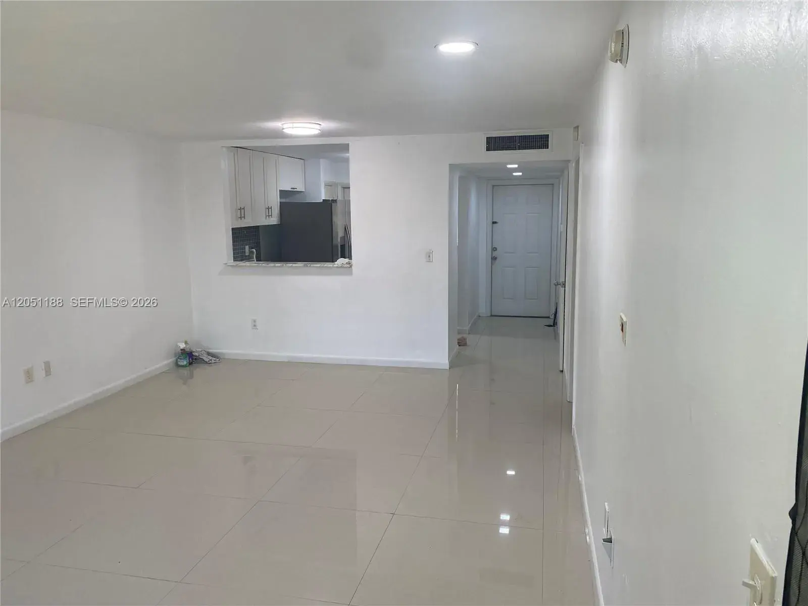 1 bedroom 1 bath for rent at 1550 NE 191st St # 309, Miami FL 33179
