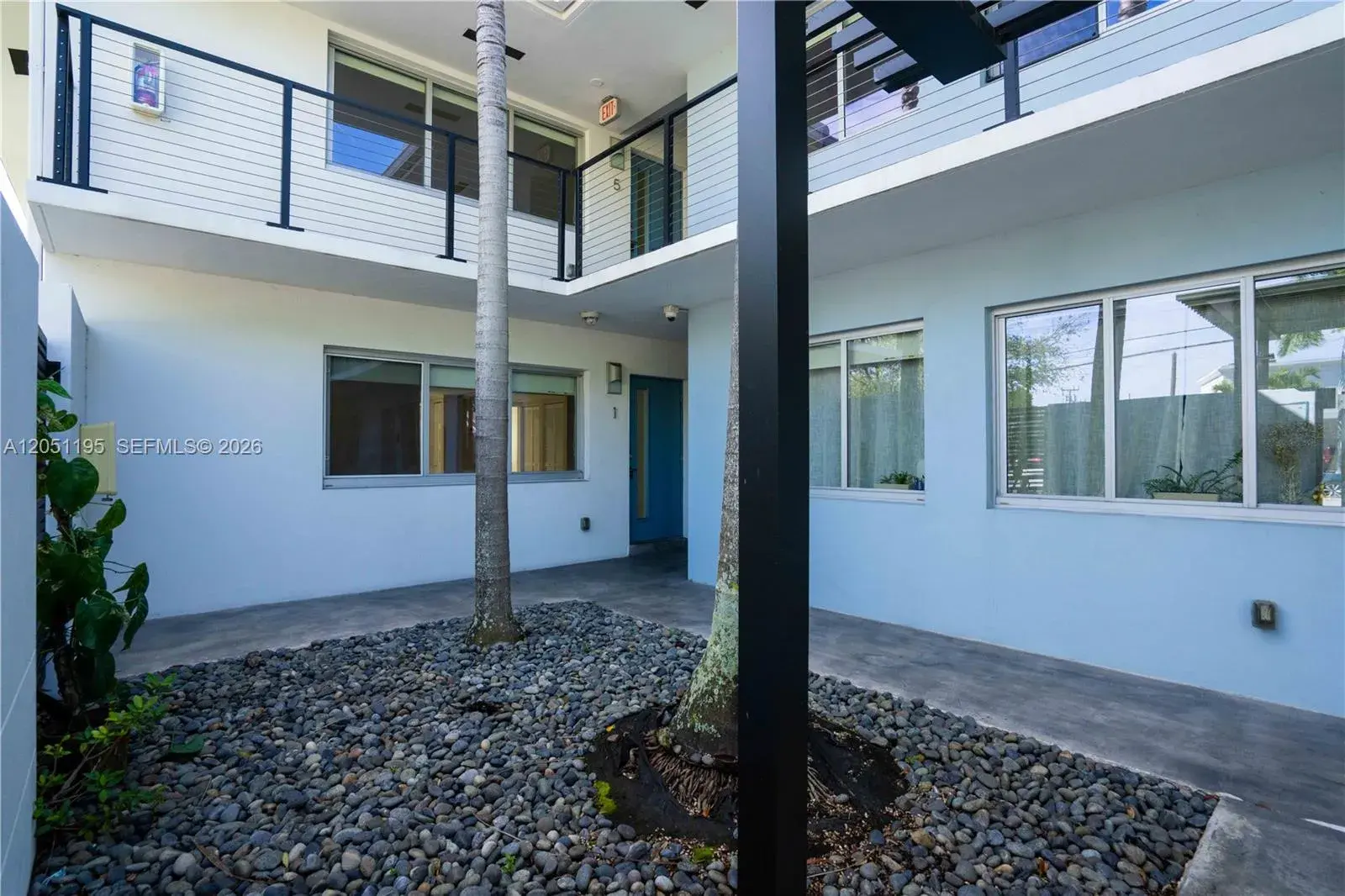 2400 NE 26th St # 8, Fort Lauderdale FL 33305