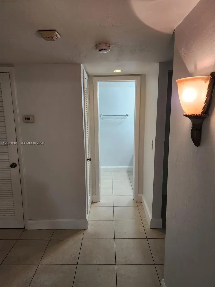 7410 SW 82nd St # K110, Miami FL 33143