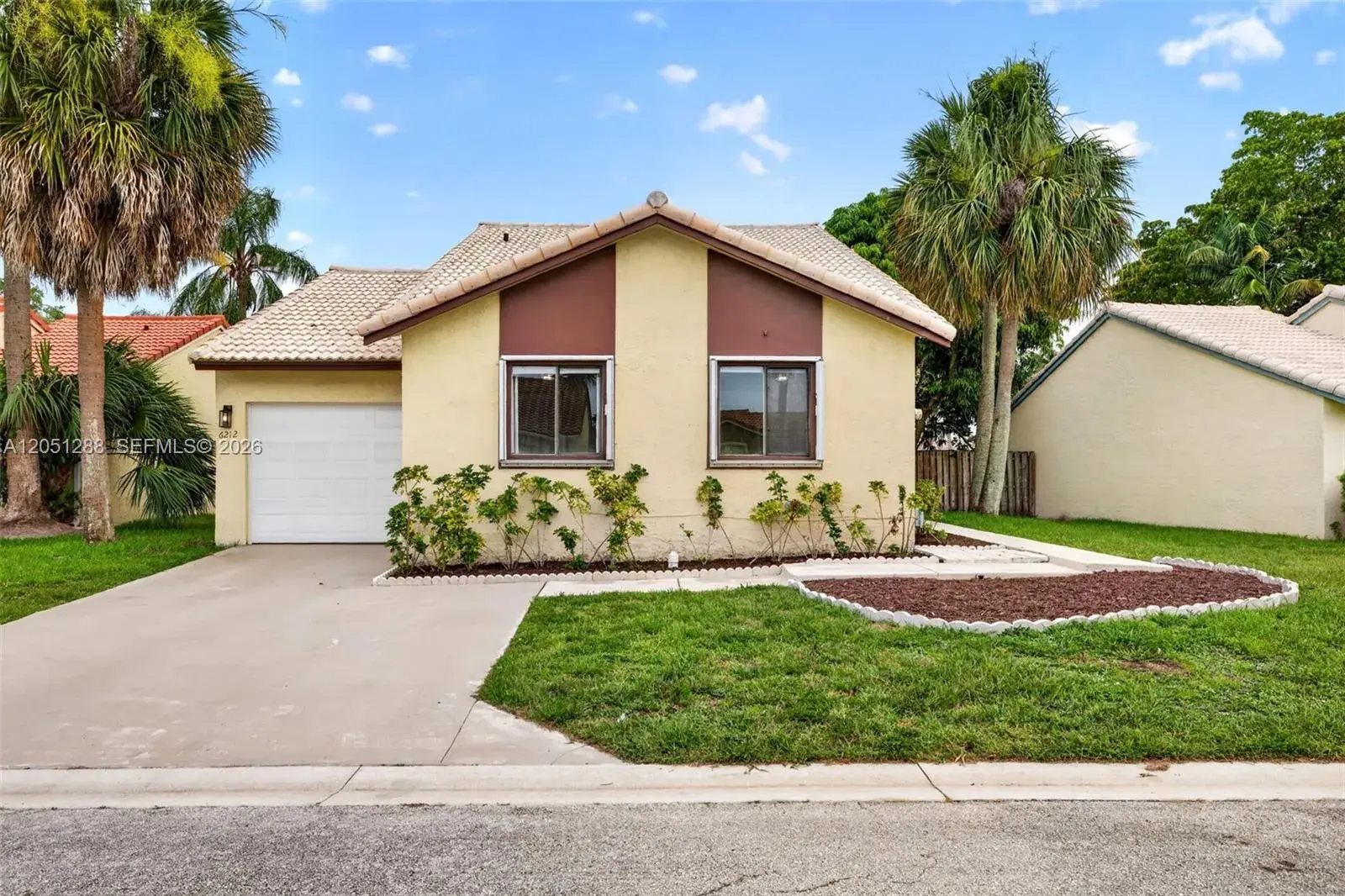 4 bedroom 2 bath Residential for sale at 6212 S 97th Ct S, Boynton Beach FL 33437