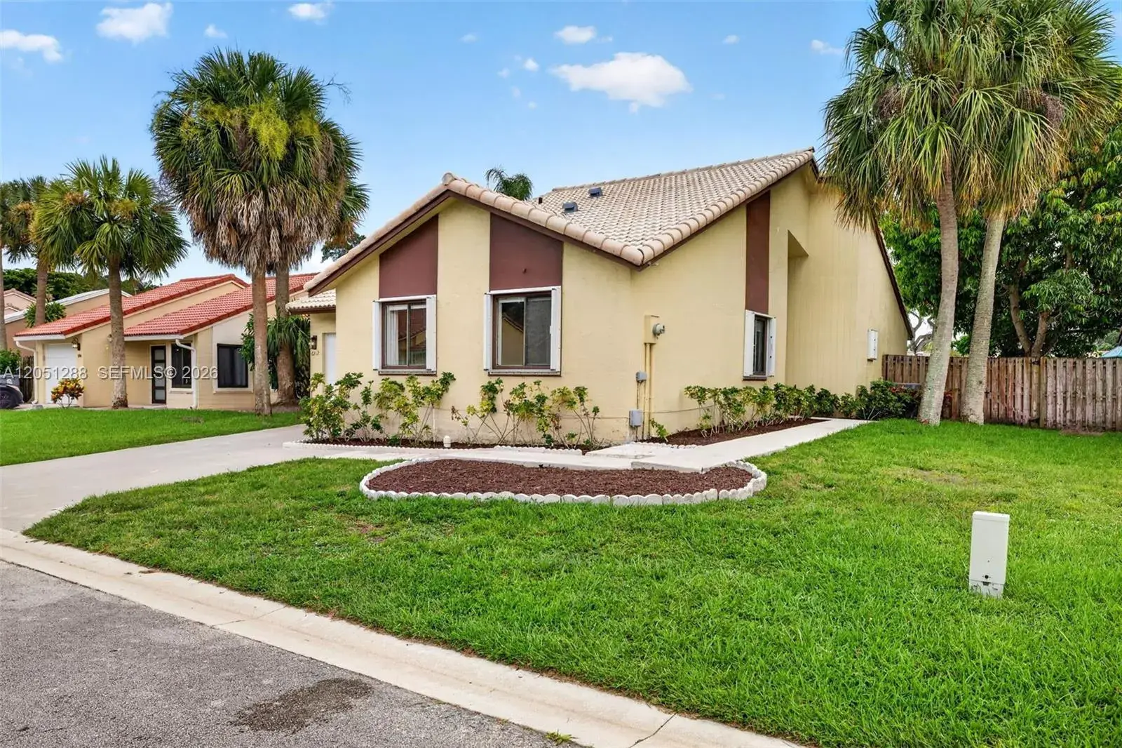 6212 S 97th Ct S, Boynton Beach FL 33437