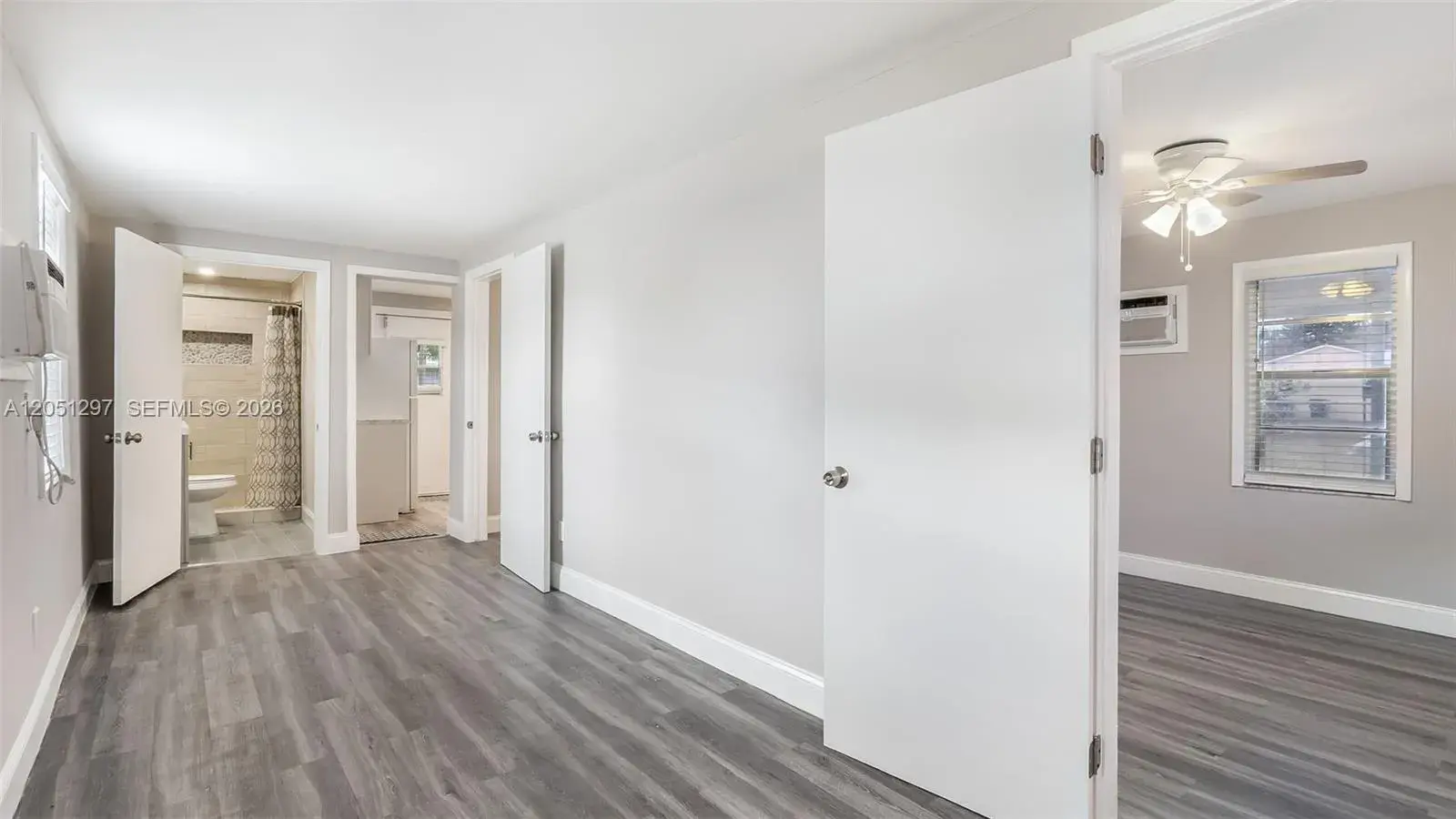 523 N 60th Way, Hollywood FL 33024