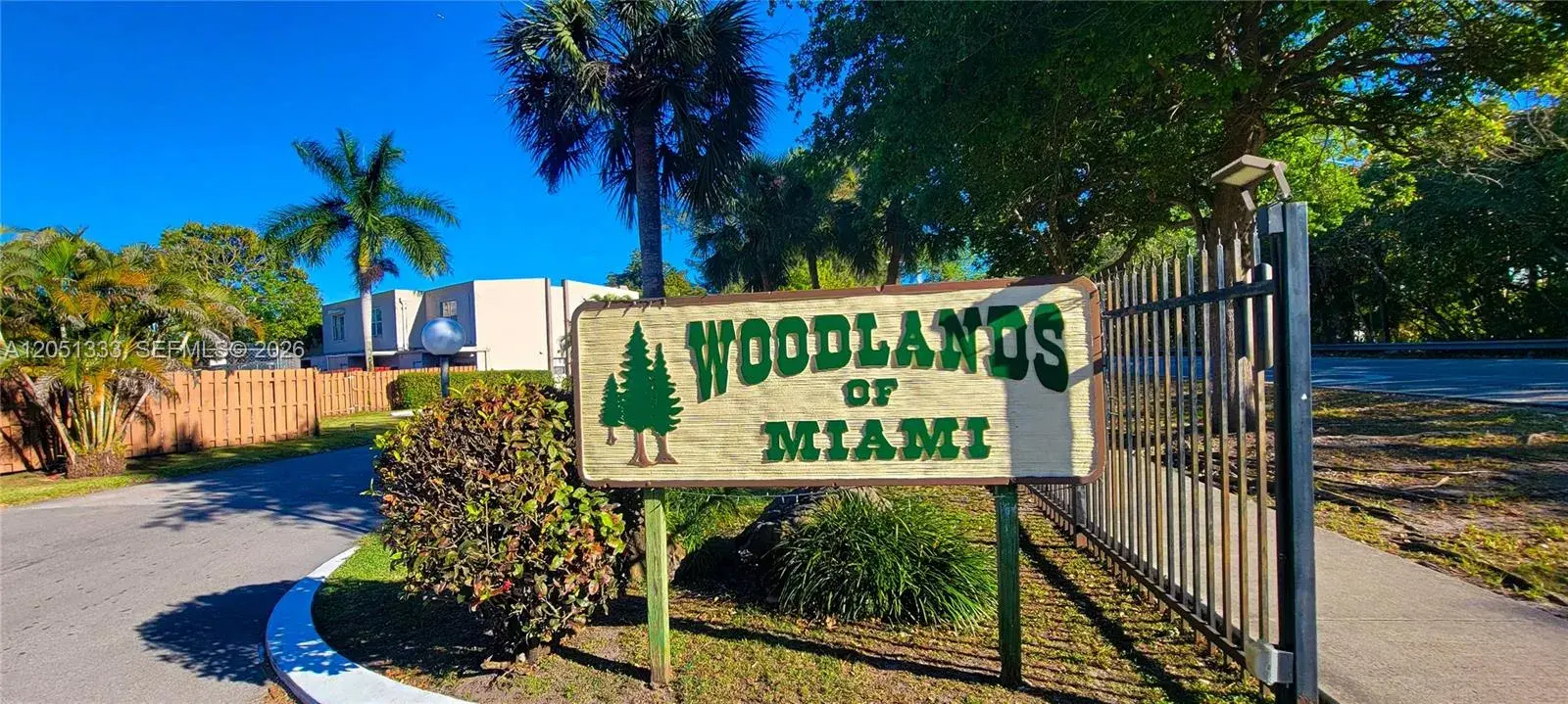 2 bedroom 2 bath Residential for sale at 14241 Memorial Hwy 9f Hwy, Miami FL 33161