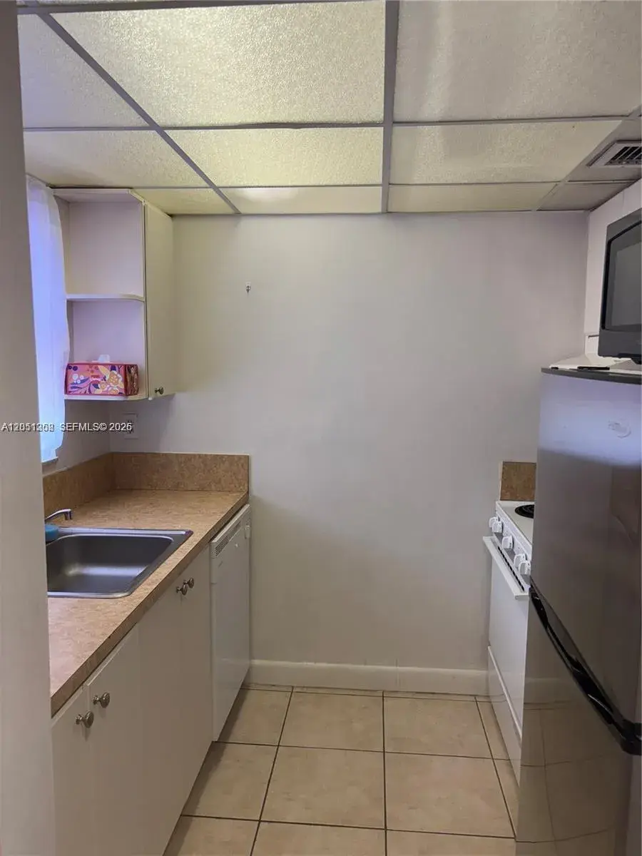 8500 SW 109th Ave # 211, Miami FL 33173