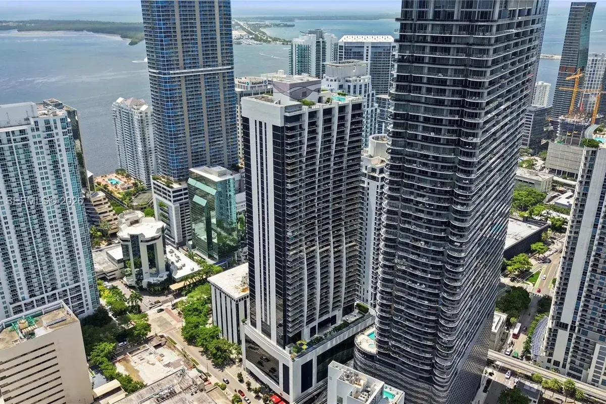 1010 Brickell Ave # 3510, Miami FL 33131