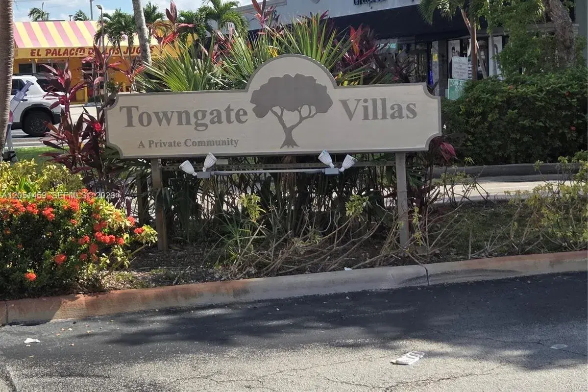 7412 SW 105th Pl # 0, Miami FL 33173