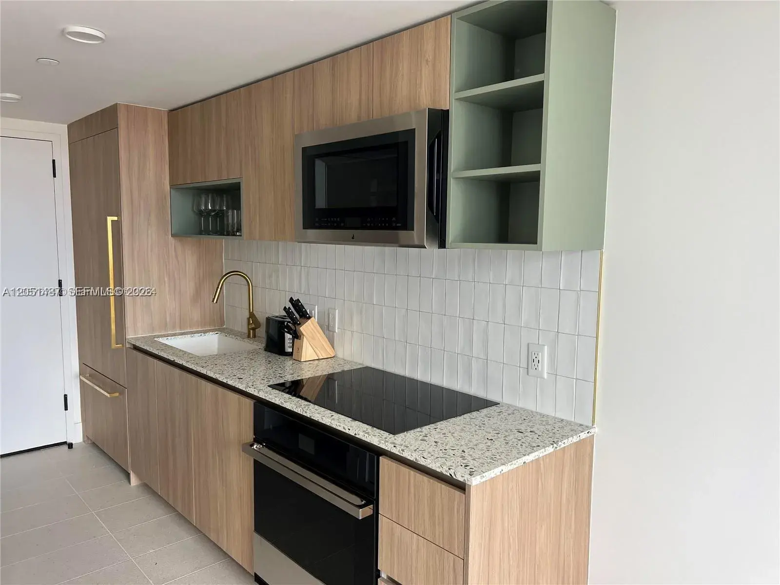 159 NE 6th St # 2807, Miami FL 33132